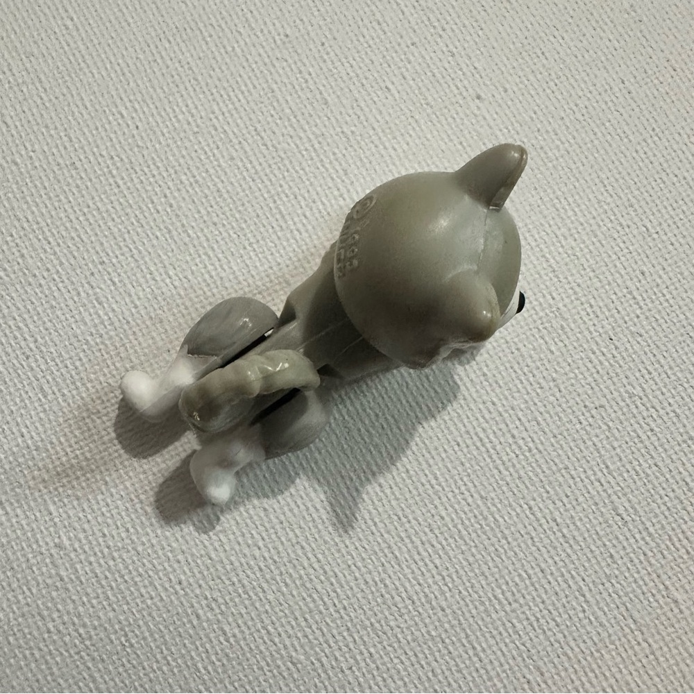Vintage 1993 Kenner Littlest Pet Shop Prize Winning Pups 3 and Magnetic Bone - Picture 14 of 15